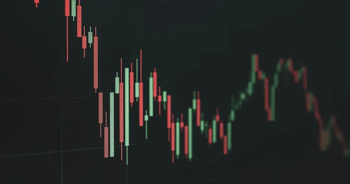 ビットコイン、5万6000ドルまで下落の可能性　ギャラクシー分析